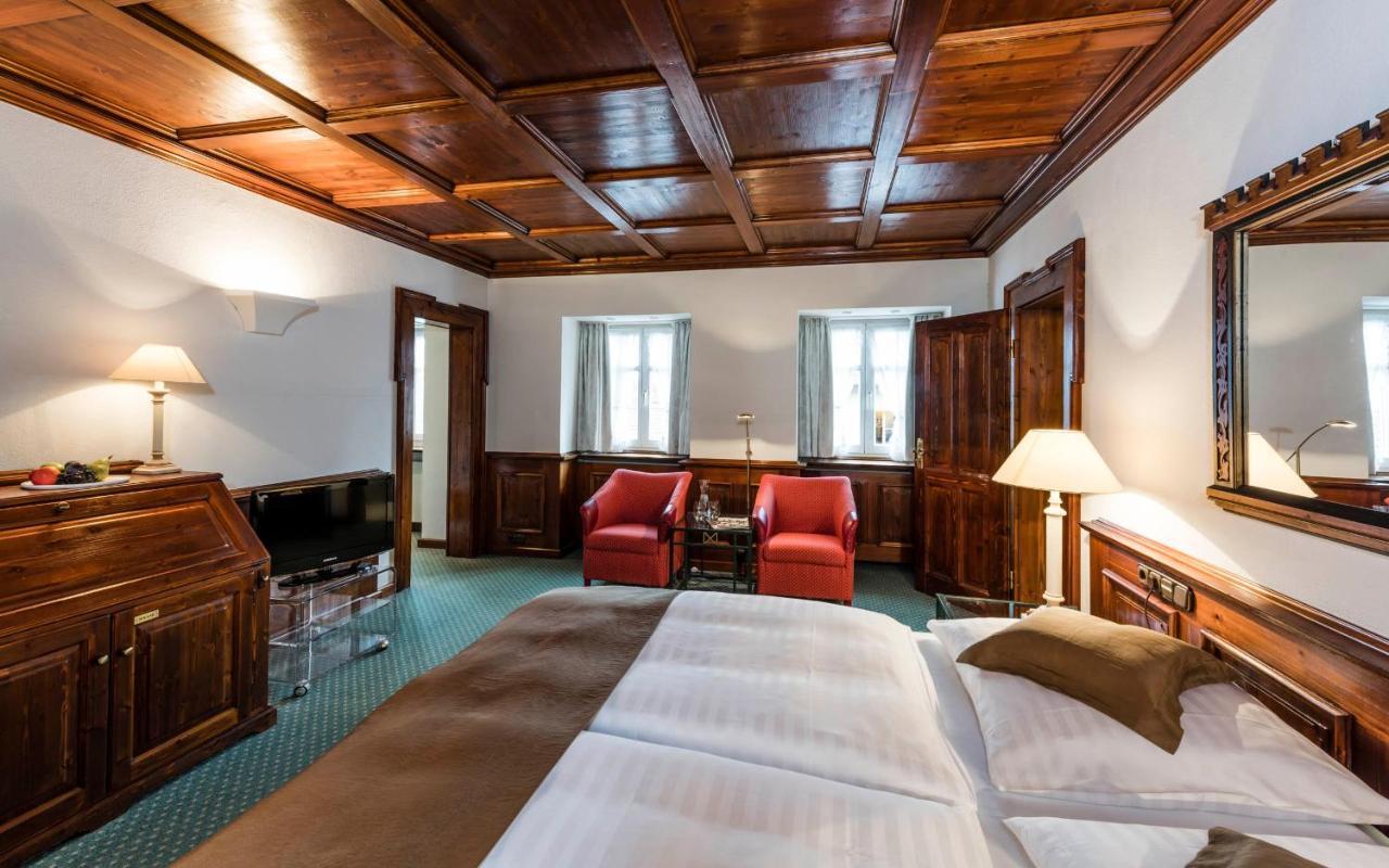 Romantik Hotel Zur Schwane Volkach Bagian luar foto