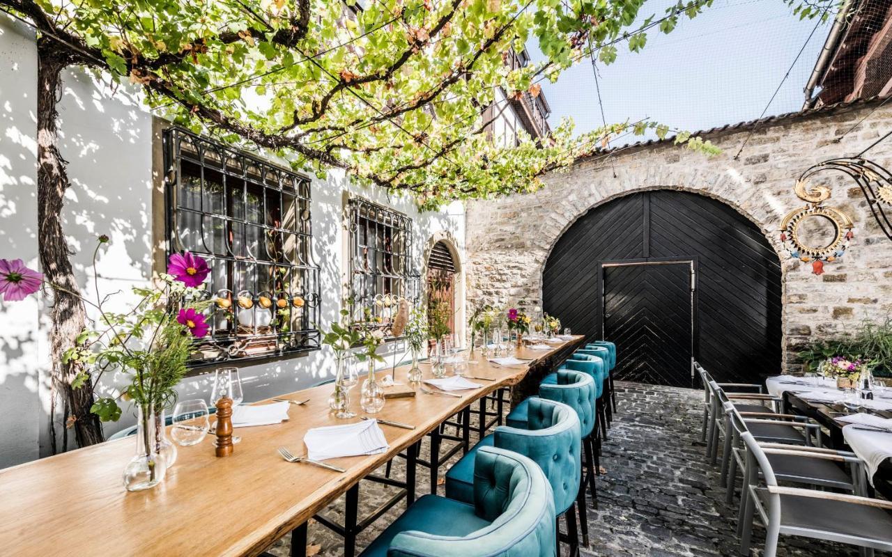 Romantik Hotel Zur Schwane Volkach Bagian luar foto