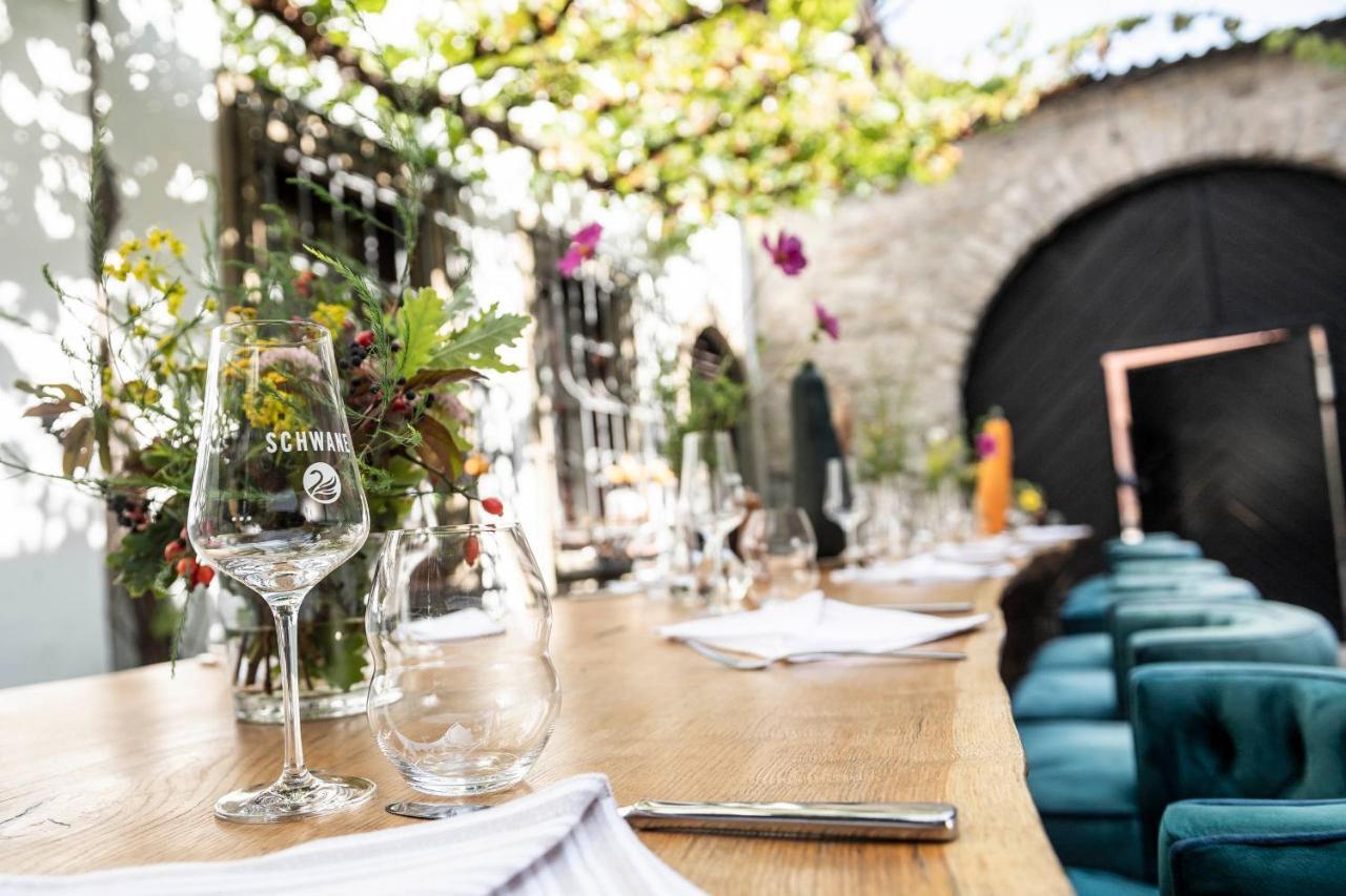 Romantik Hotel Zur Schwane Volkach Bagian luar foto